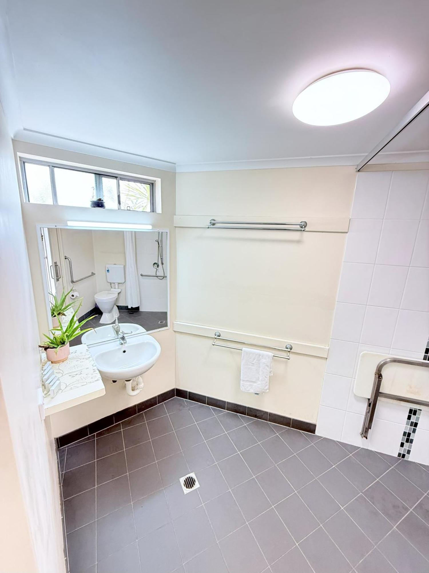 Emu Park Beach Resort Eksteriør billede